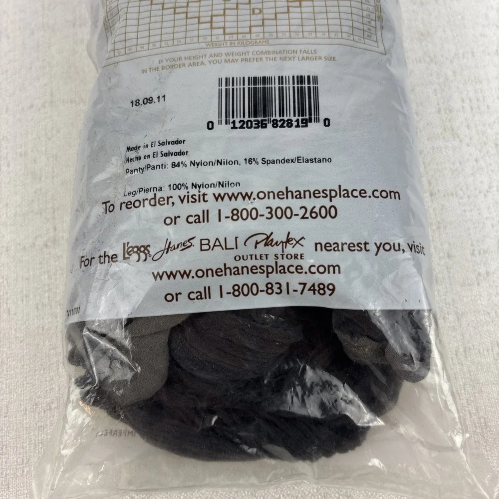 Hanes Absolutely Ultra Sheer Control Top RT 3043 Size F Barely Black 74 3 Pack‎